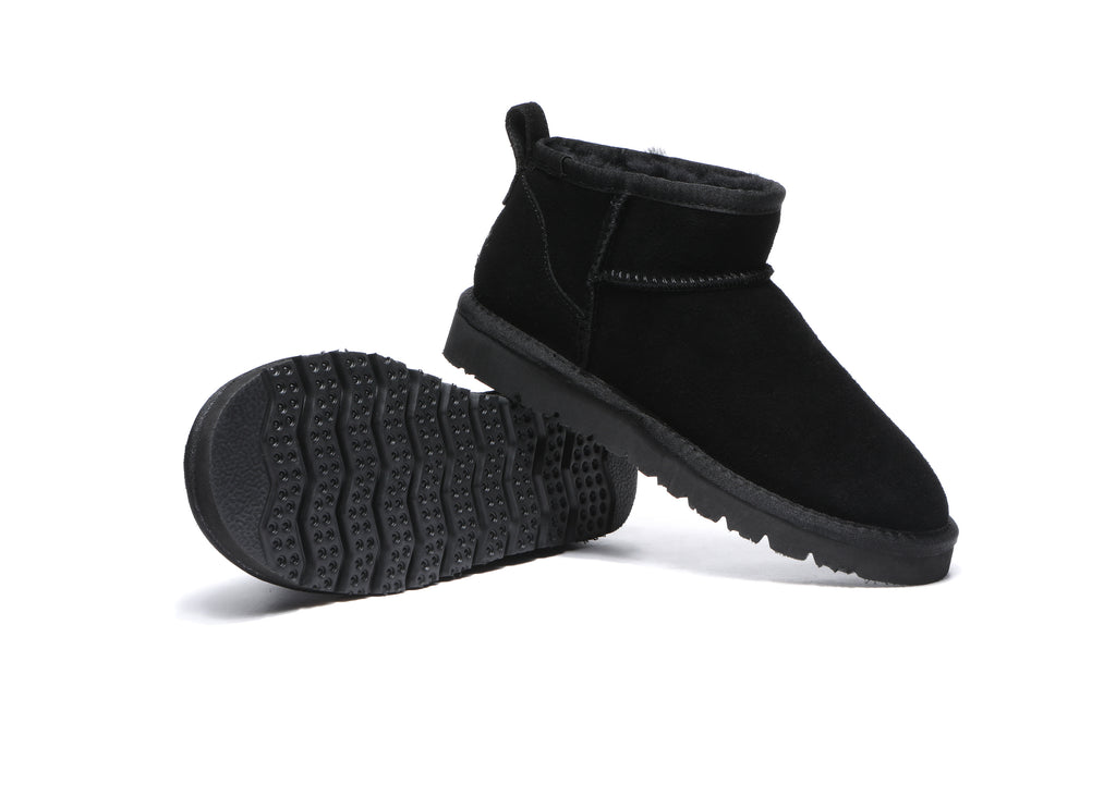 SALE. ULTRA MINI ugg boots