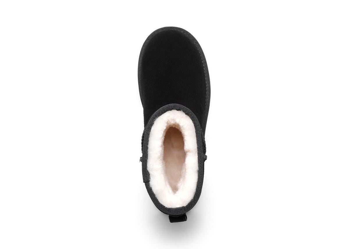SALE. MINI ugg boots