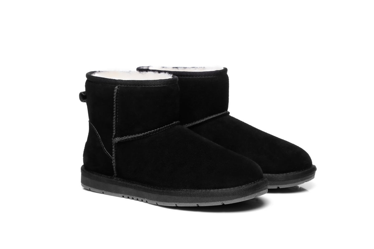 SALE. MINI ugg boots