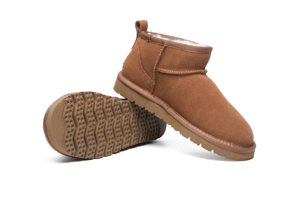 SALE. ULTRA MINI ugg boots