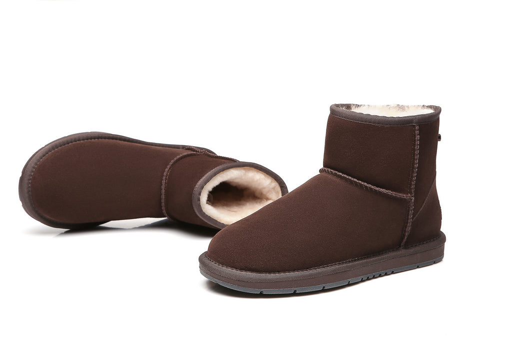 SALE. MINI ugg boots