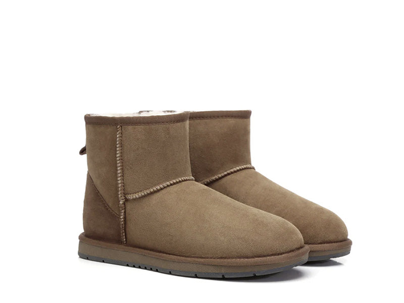 SALE. CLASSIC MINI ugg boots